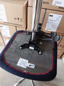 Montaža industrijskega ESD stola Bimos Unitec 3 pred dostavo stranki